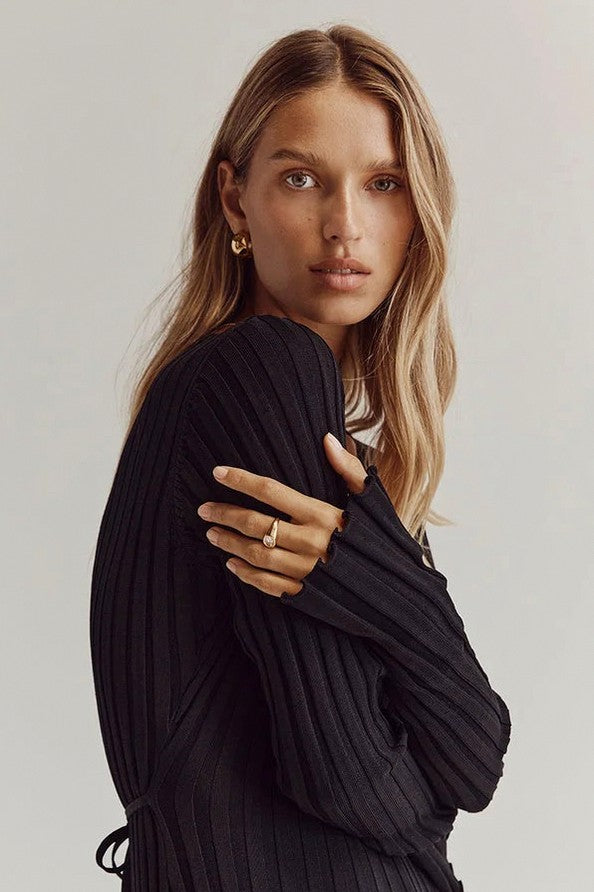 Ribbed Knit Long Sleeve Maxi Dress